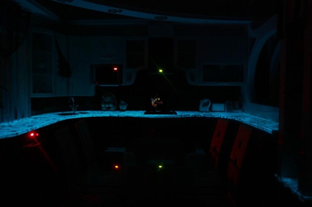 светящаяся краска для стекла