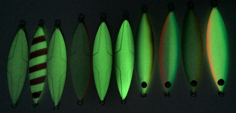 светящаяся в темноте приманка