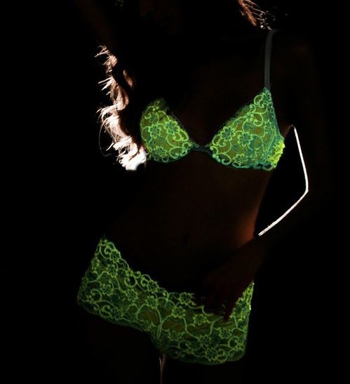 светящееся белье