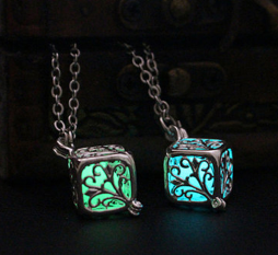 Светящиеся в темноте сувениры