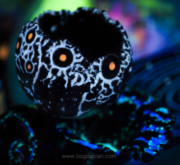 Светящиеся в темноте сувениры