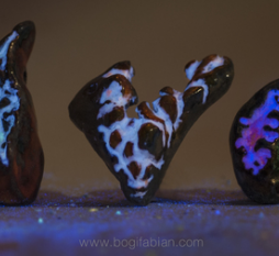 Светящиеся в темноте сувениры