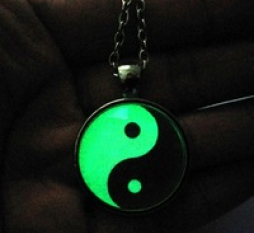 Светящиеся в темноте сувениры