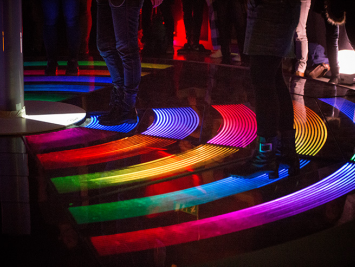 Флуоресцентная краска для стекла